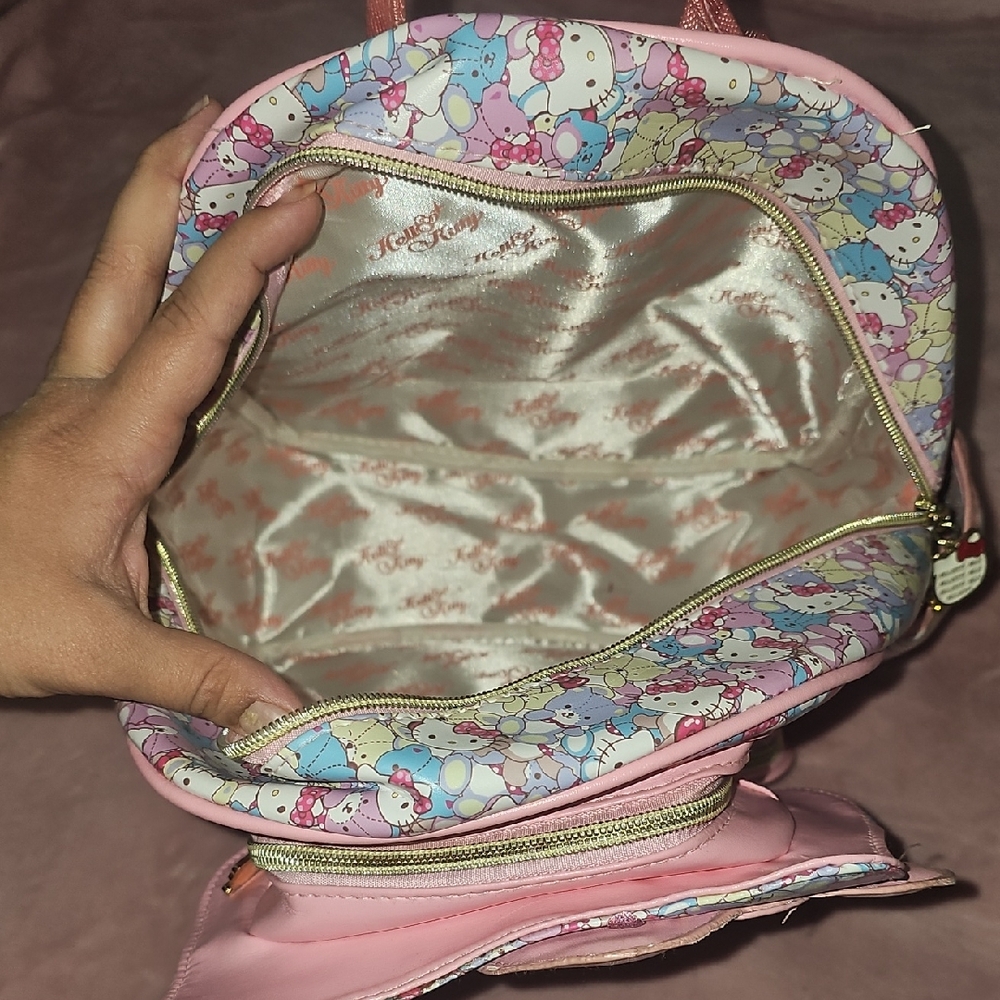 Hello Kitty Pink Backpack - Picture 6 of 9